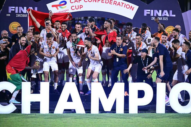 لقجع يبارك التتويج الإفريقي لبركان