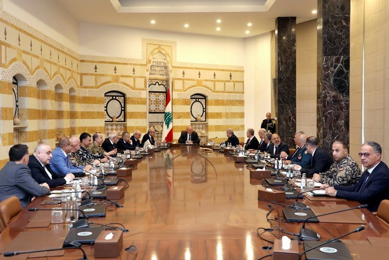 مجلس الدفاع في لبنان يحذر "حماس"