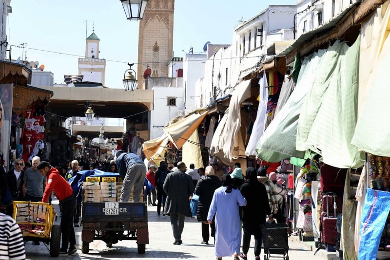 نمو القطاع غير المهيكل بالمغرب.. خبراء يدعون إلى معالجة متوازنة