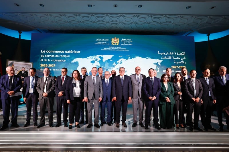 أخنوش يطلق خارطة التجارة الخارجية