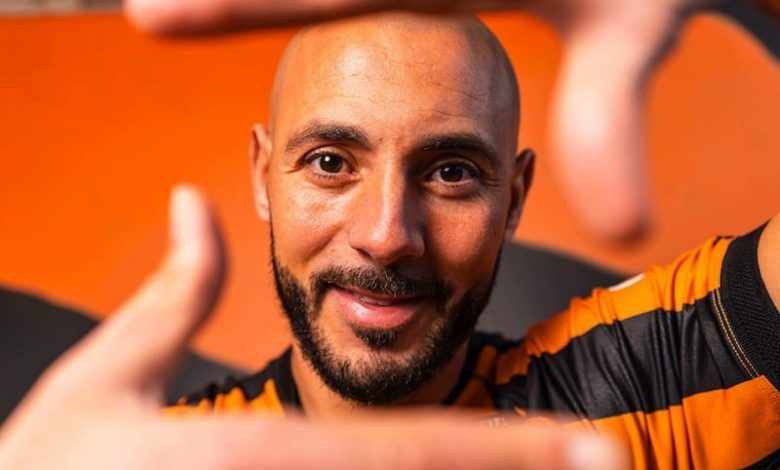 أمرابط ينضم إلى الوداد الرياضي أمرابط ينضم إلى الوداد الرياضي