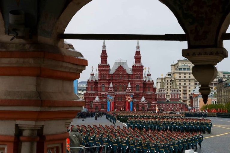 الأوروبيون يسعون لهدنة مع موسكو