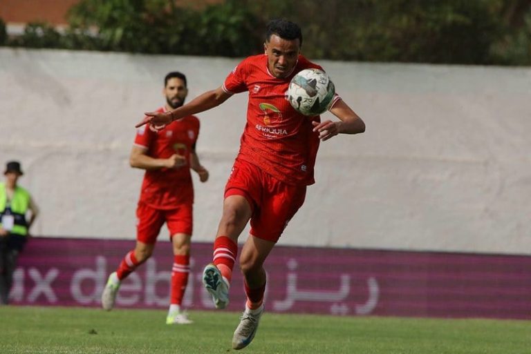 الحسنية يضمن البقاء في البطولة