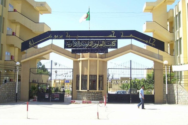 "الخوف من الحقيقة" يكمّم أفواه المؤرخين في الجامعات الجزائرية