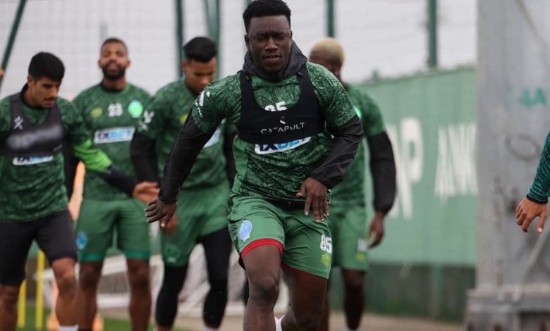 الدوري المغربي يبلغ جولة الحسم الدوري المغربي يبلغ جولة الحسم