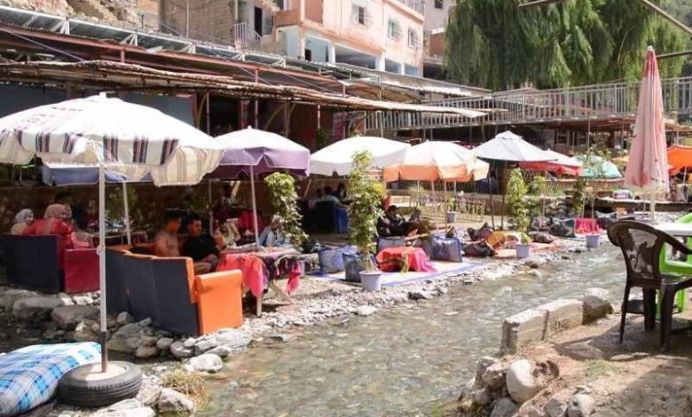 العطلة المدرسية الربيعية ترفع إقبال المغاربة على منتج السياحة الجبلية العطلة المدرسية الربيعية ترفع إقبال المغاربة على منتج السياحة الجبلية