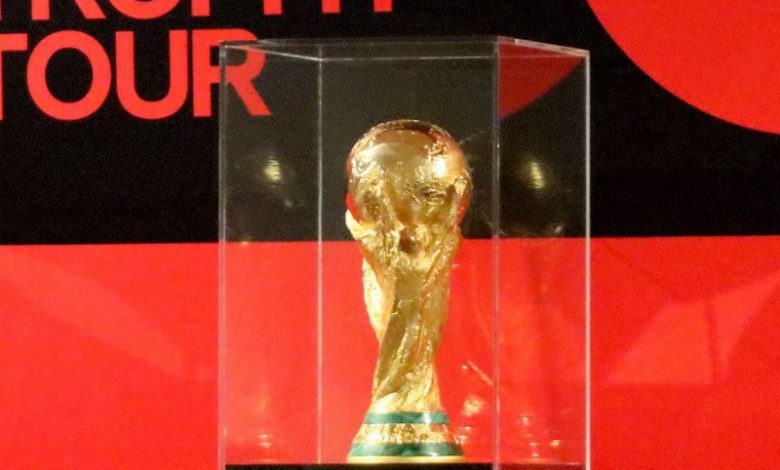 المغرب يستقبل "مجسم كأس العالم" المغرب يستقبل "مجسم كأس العالم"