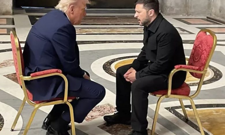 ترامب وزيلينسكي في "وداع البابا" .. حين تقتحم السياسة محراب الموت ترامب وزيلينسكي في "وداع البابا" .. حين تقتحم السياسة محراب الموت