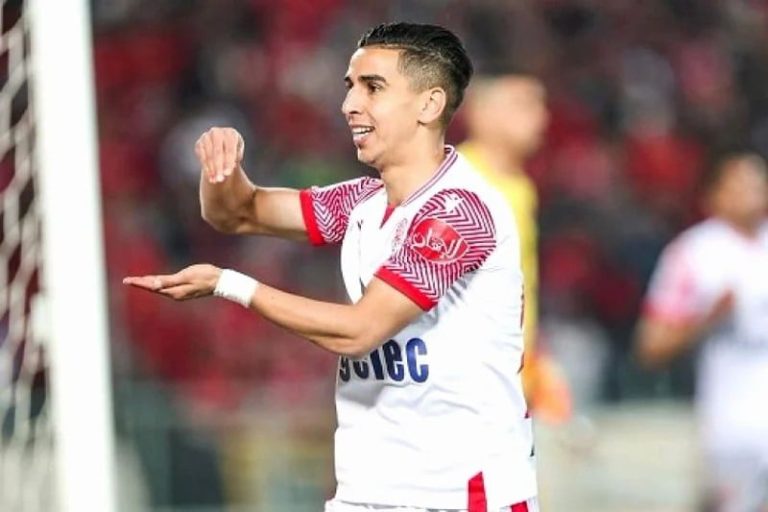 تنفيذ الحجز على حافلة الوداد