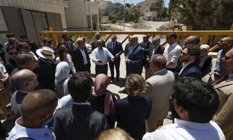 فرنسا وإسبانيا تستدعيان سفير إسرائيل فرنسا وإسبانيا تستدعيان سفير إسرائيل
