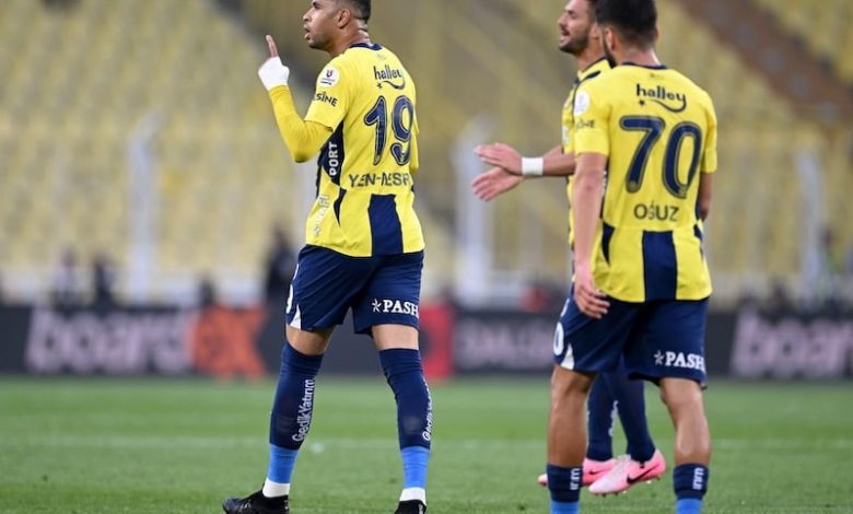 نادي فنربخشة يحسم مصير النصيري نادي فنربخشة يحسم مصير النصيري