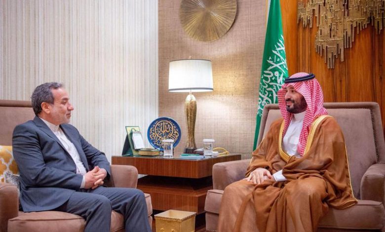 وزير خارجية إيران يزور الرياض والدوحة وزير خارجية إيران يزور الرياض والدوحة