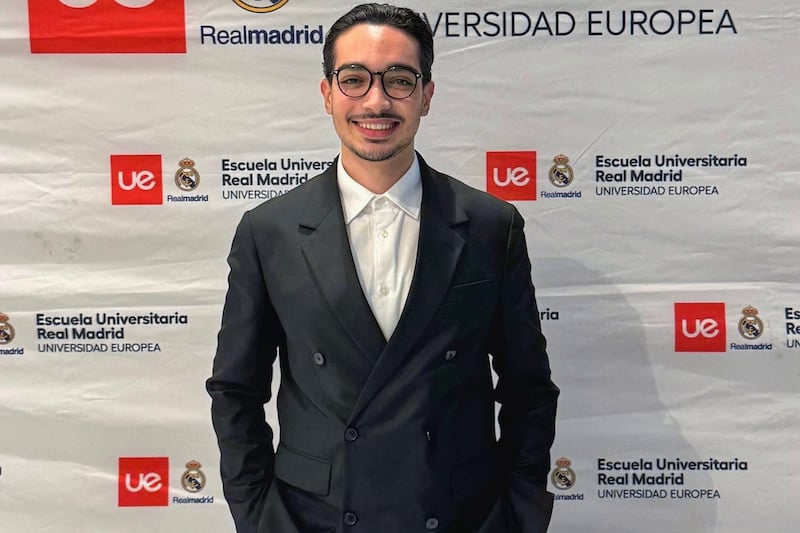 الرطبي ينال شهادة التدريب في مدريد