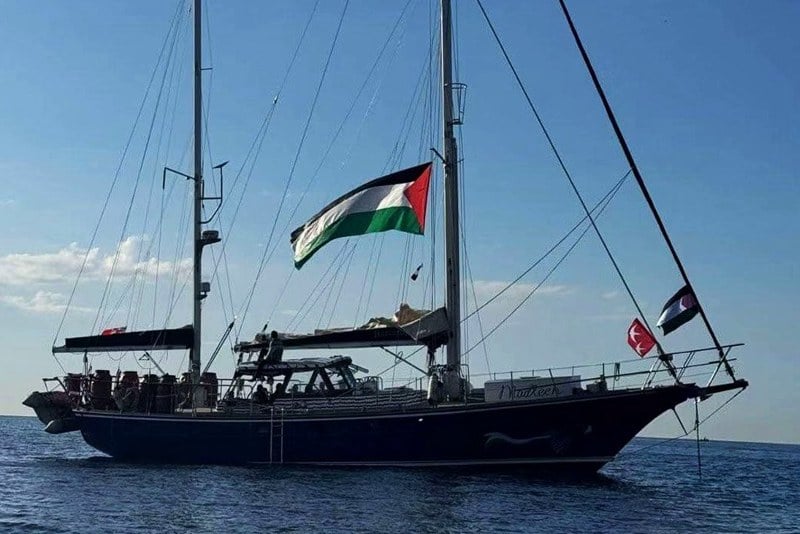 السفينة "مادلين" تقترب من غزة