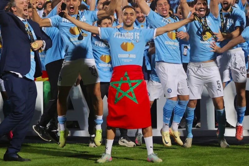 الشيبي يتوسط تشكيلة أبطال إفريقيا