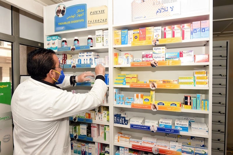 "الصحة" تستدعي النقابات الصيدلانية