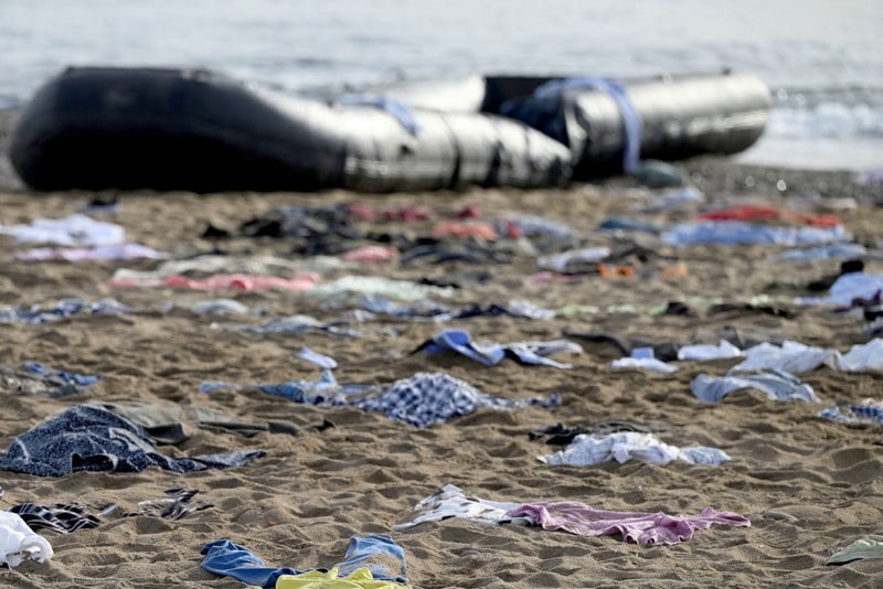 العثور على 10 جثث في شاطئ بمصر