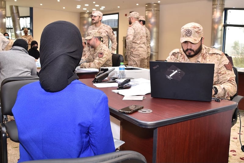 الكويت تستعد لالتحاق النساء بالجيش