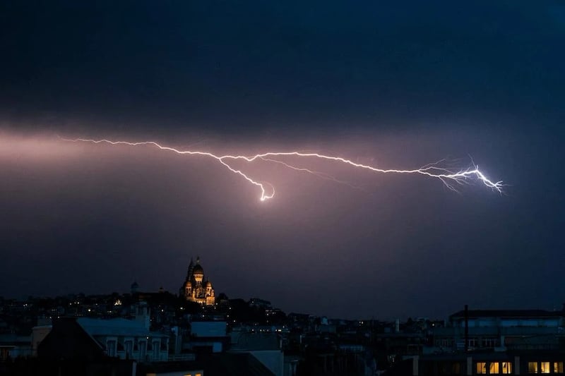 قتيلان جراء عواصف قوية في فرنسا