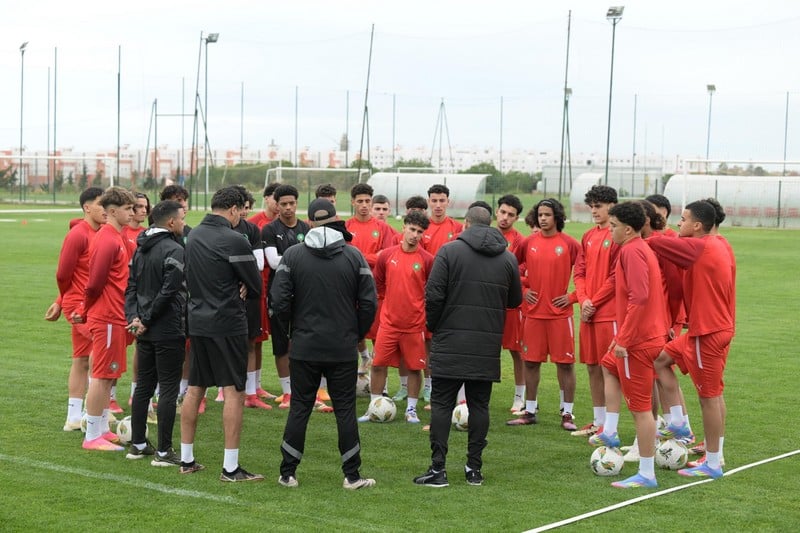 "منتخب U17" يعد للقاء اليابان وكندا