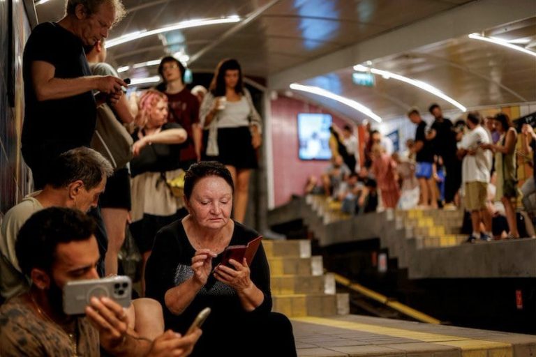 إيران تحذر سكان حيفا بوجوب الإخلاء