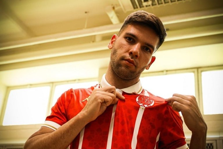 البرازيلي فيريرا يفخر بتجربة الوداد