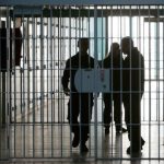 الجزائر تحكم بسجن صحافي فرنسي