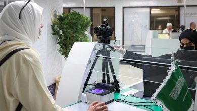 السعودية تمدد تأشيرات الزيارة المنتهية