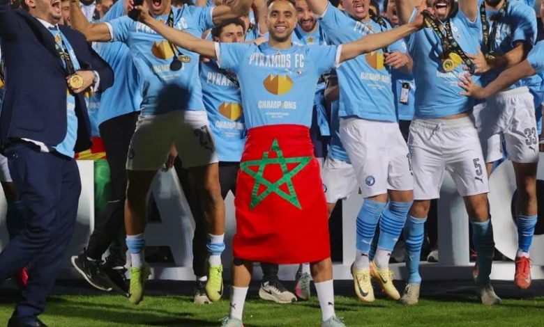 الشيبي يتوسط تشكيلة أبطال إفريقيا الشيبي يتوسط تشكيلة أبطال إفريقيا