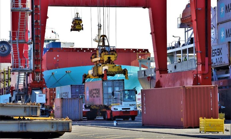 المغرب يجمد رسوم البضائع التركية المغرب يجمد رسوم البضائع التركية