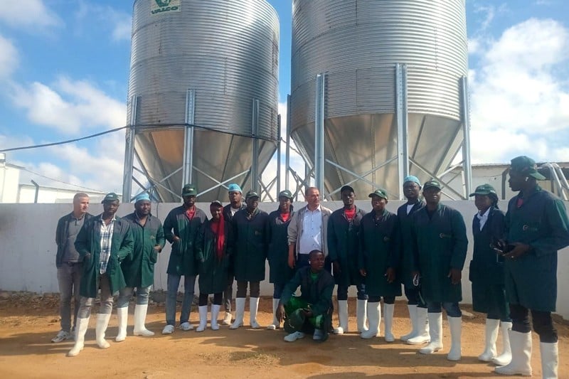 المغرب يدعم شباب البنين بالتكوين المغرب يدعم شباب البنين بالتكوين