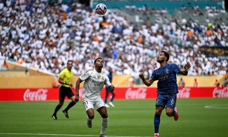 الهلال السعودي يحرج الريال الإسباني الهلال السعودي يحرج الريال الإسباني