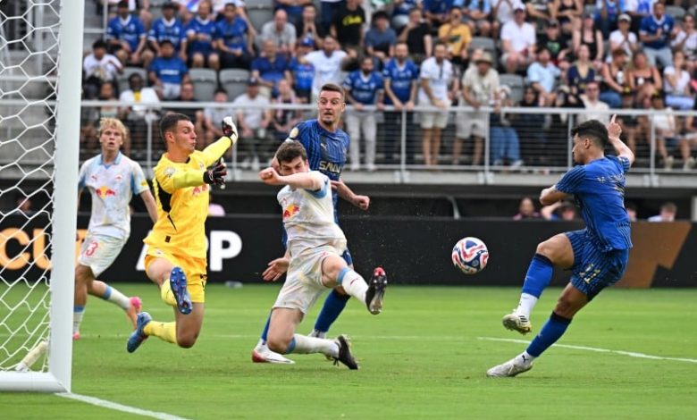 الهلال يكتفي بالتعادل مع سالزبورغ الهلال يكتفي بالتعادل مع سالزبورغ