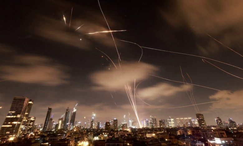 انفجارات ضخمة بالقدس وتل أبيب انفجارات ضخمة بالقدس وتل أبيب