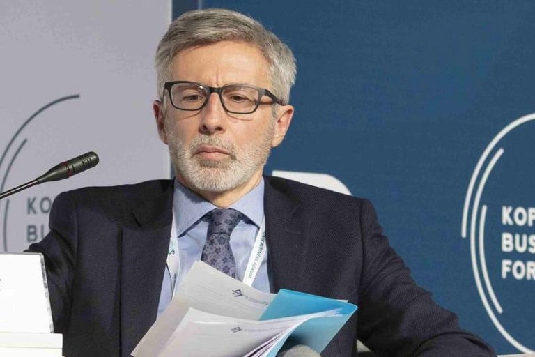 باريس تعلن عن سفير جديد في طهران