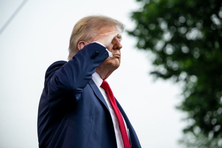 ترامب: "يجب إخلاء طهران فورا"