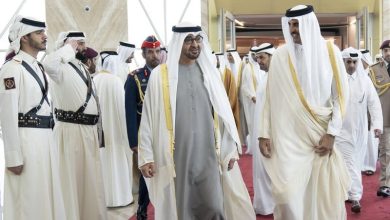 تميم يجري اتصالا مع السعودية والإمارات