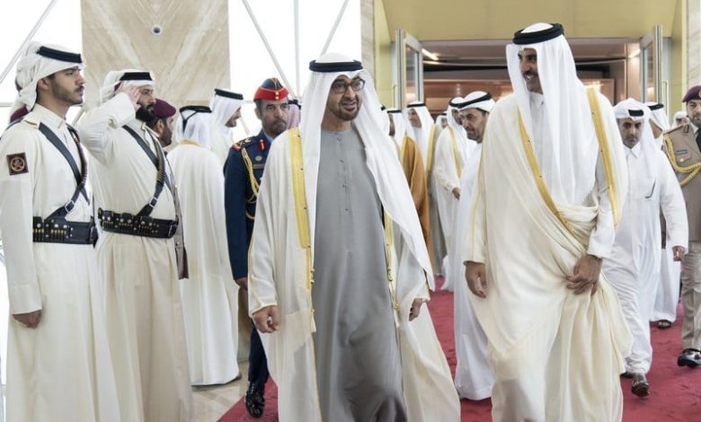 تميم يجري اتصالا مع السعودية والإمارات تميم يجري اتصالا مع السعودية والإمارات