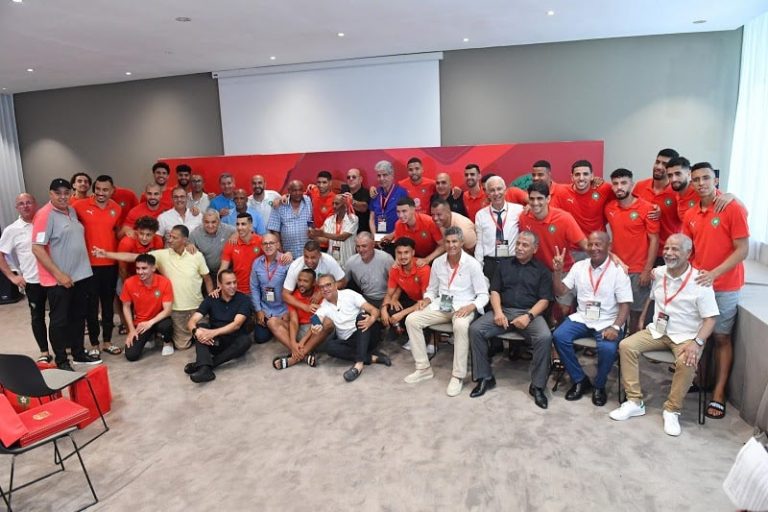 جامعة الكرة تحتفي بدوليين سابقين