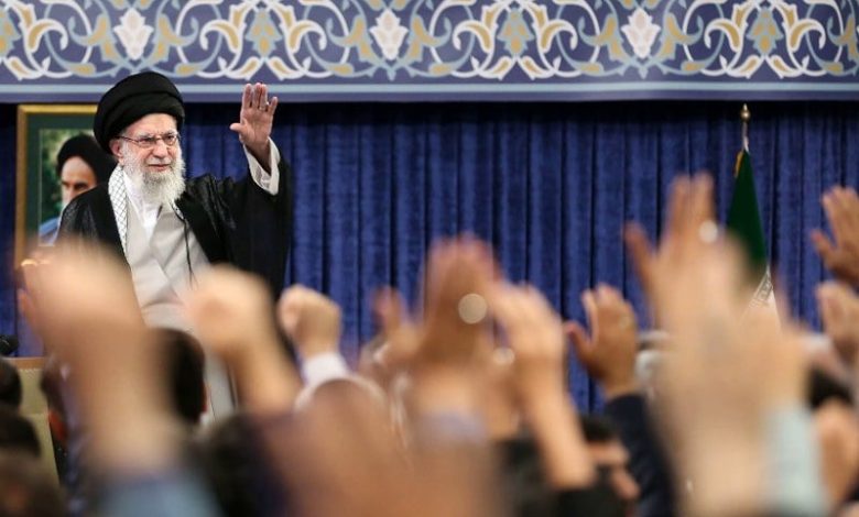 "حزب الله" يدين التهديد بقتل خامنئي "حزب الله" يدين التهديد بقتل خامنئي