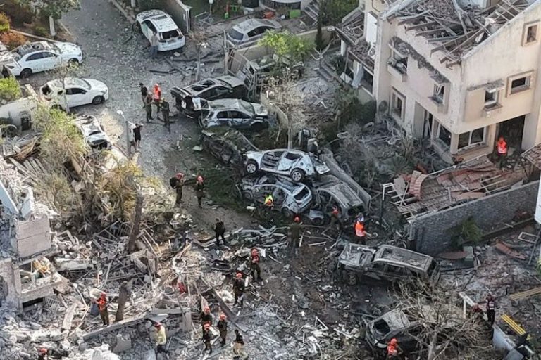 صواريخ إيران تصيب7 جنود بإسرائيل