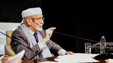 عبد الرحمن: مقاومة غزة "أعظم منا"