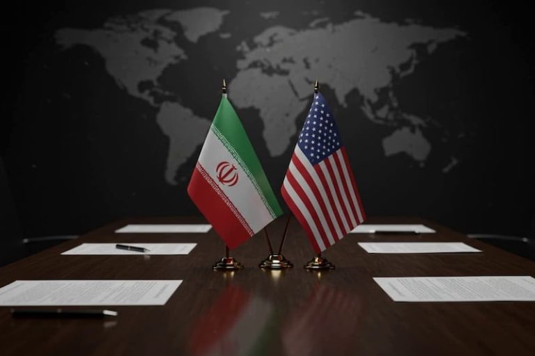 عمان تستضيف مباحثات أمريكا وإيران