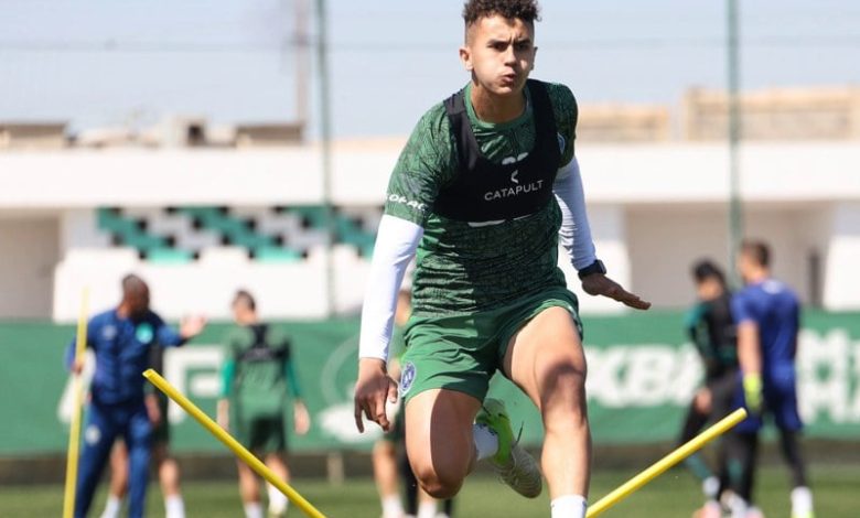 فريق الرجاء يؤجل انطلاق التداريب فريق الرجاء يؤجل انطلاق التداريب
