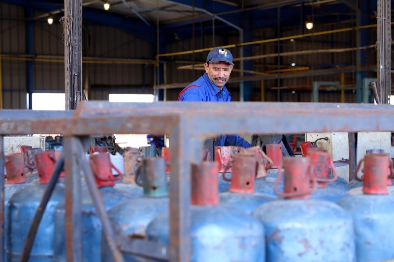 قرار يحيّن مصاريف نقل غاز