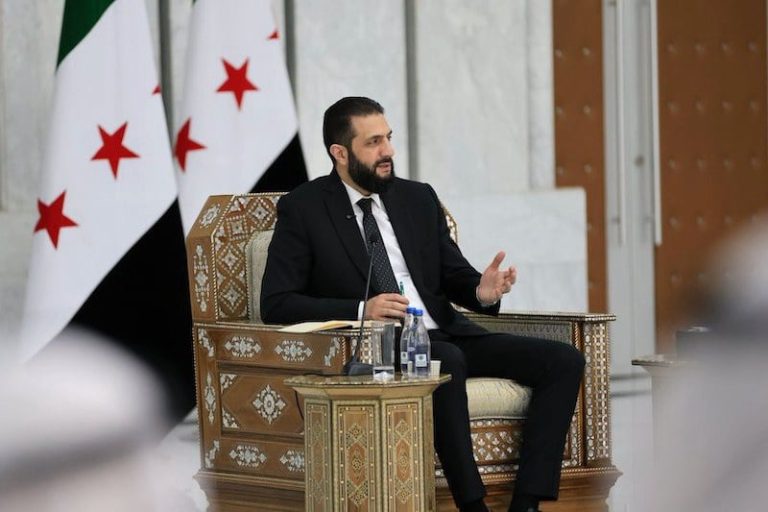 مصدر يؤكد "تطبيع إسرائيل وسوريا"