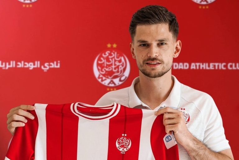 نادي الوداد يعلن ضم الهولندي بارت