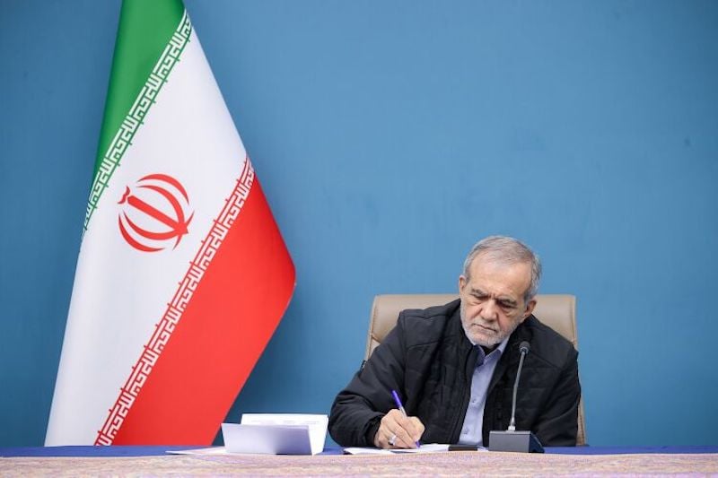 إيران تقر بإخفاقات أمنية في الحرب