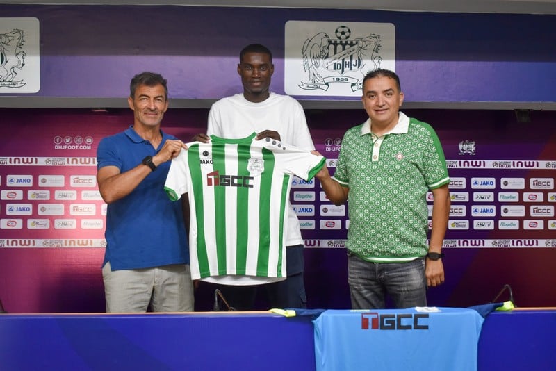 الدفاع الجديدي يتعاقد مع حارس موريتانيا