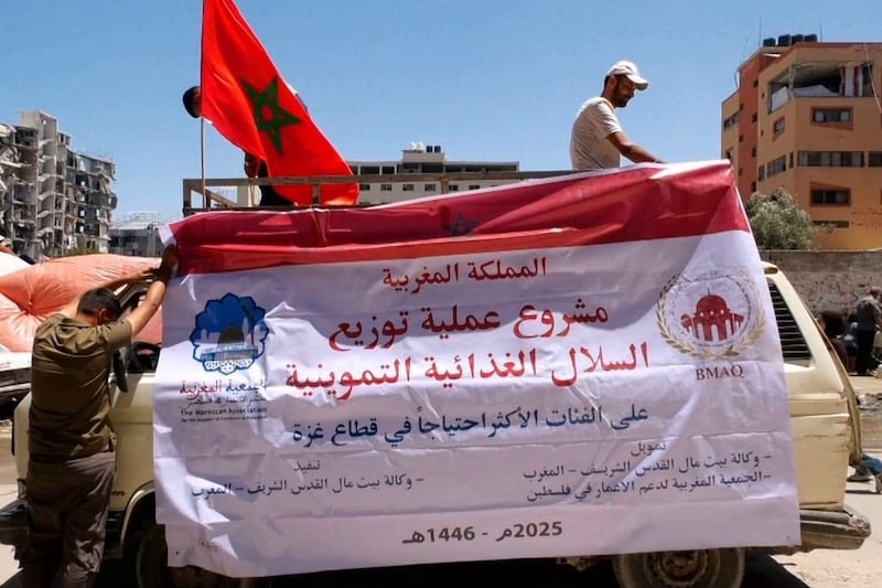 بيت مال القدس يوزع أغذية في غزة